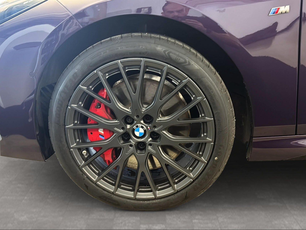 BMW M235