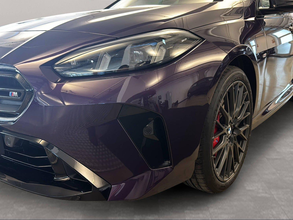 BMW M235