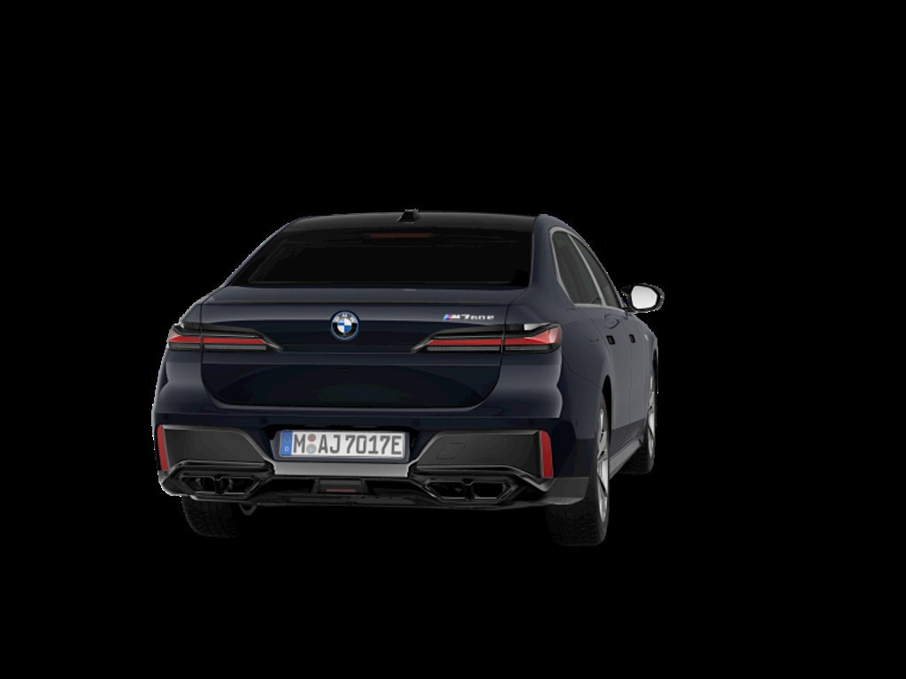 BMW M760
