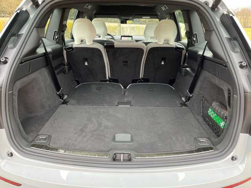 Volvo EX90