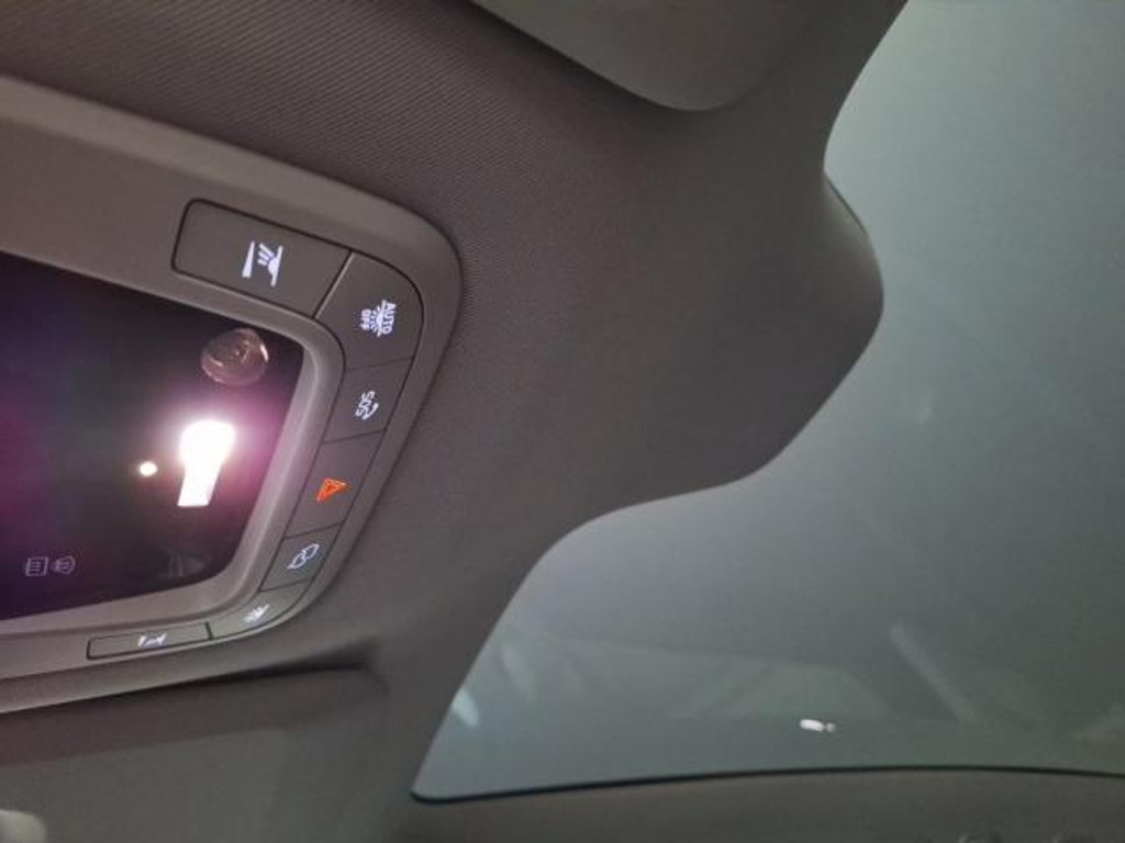 Volvo ES90