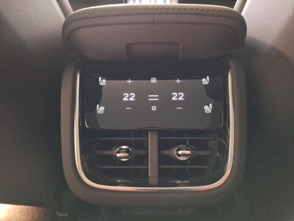 Volvo ES90
