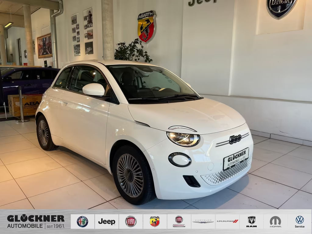 Fiat 500e 