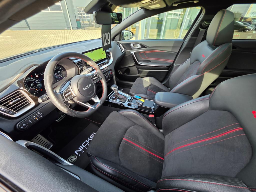 Kia ProCeed