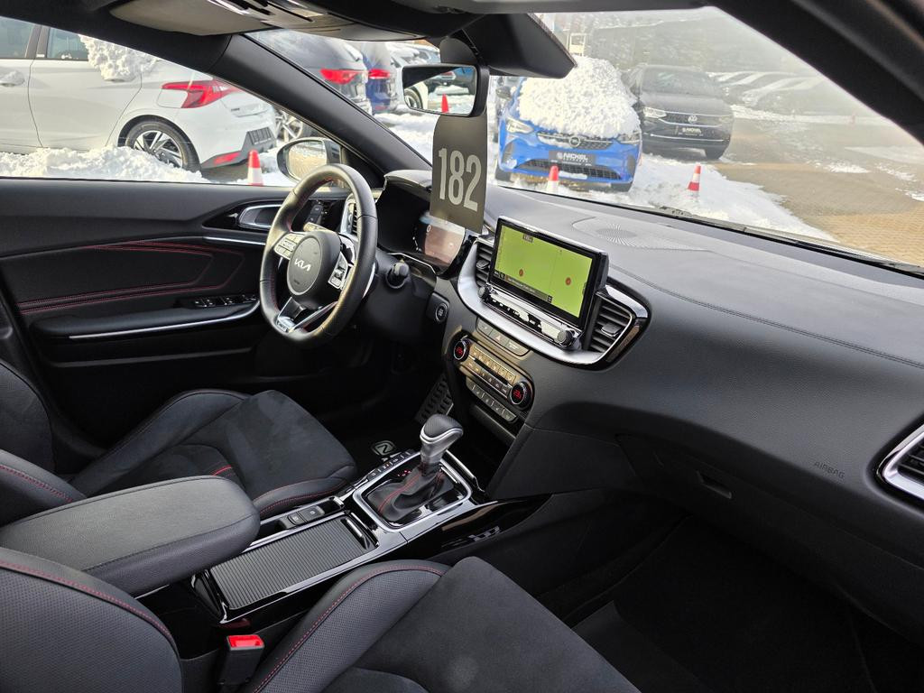 Kia ProCeed