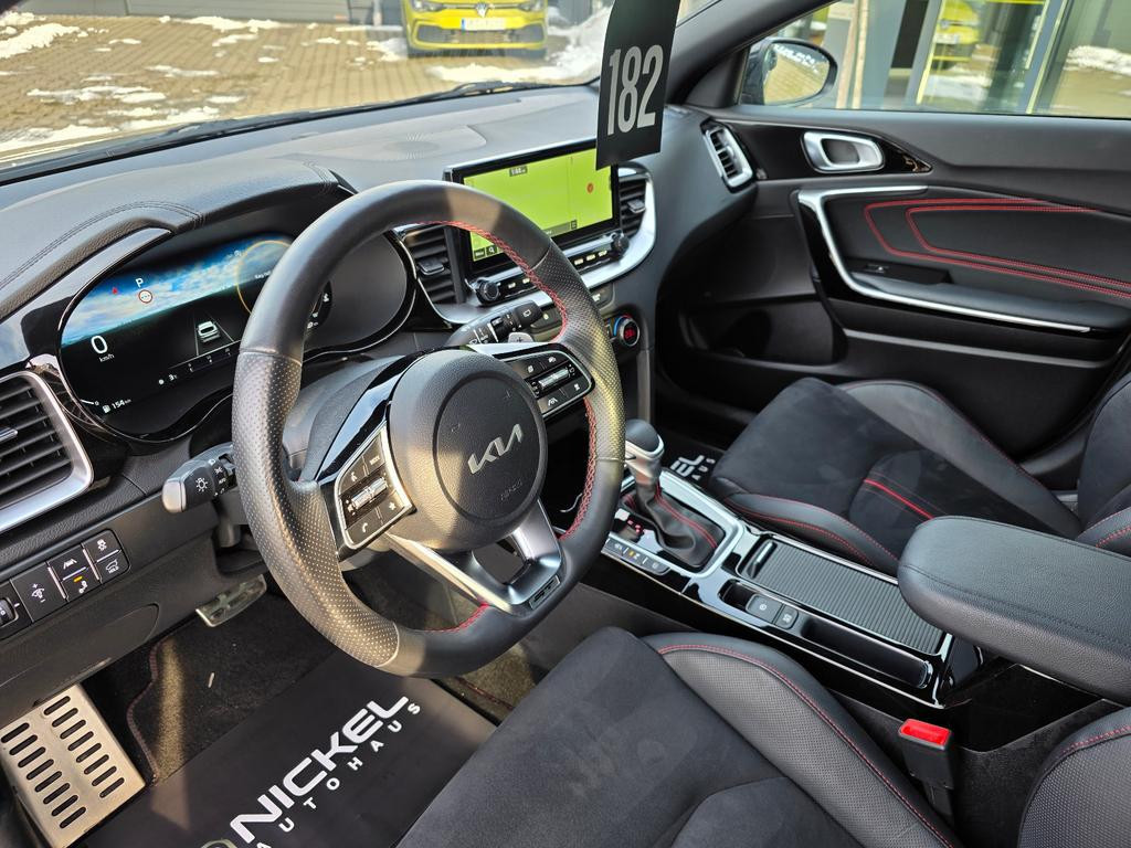 Kia ProCeed