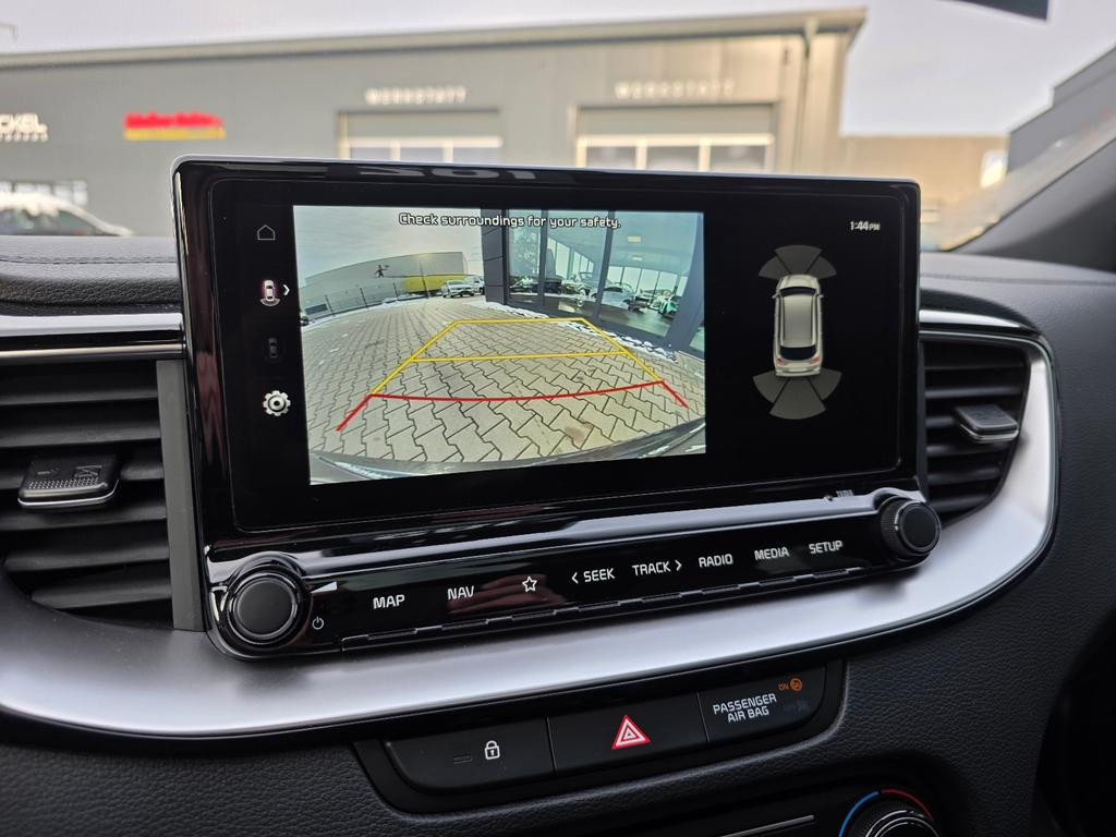 Kia ProCeed