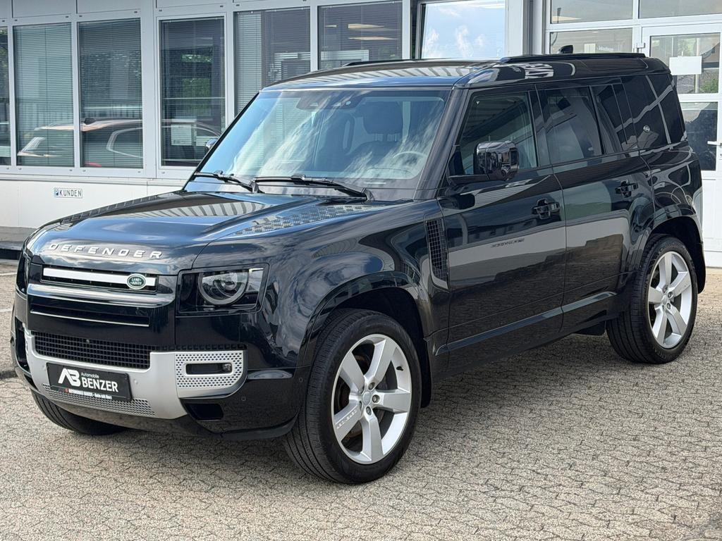 Land Rover Defender 110