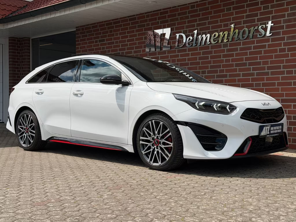 Kia ProCeed