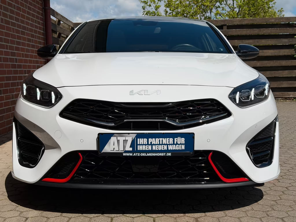 Kia ProCeed