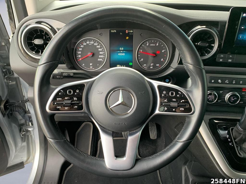 Mercedes-Benz T 180