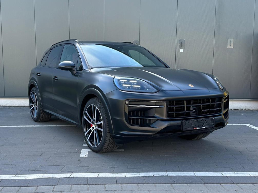 Porsche Cayenne S 4