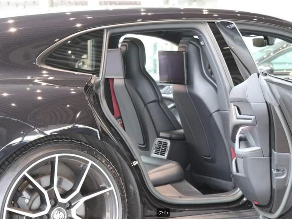 Porsche Taycan