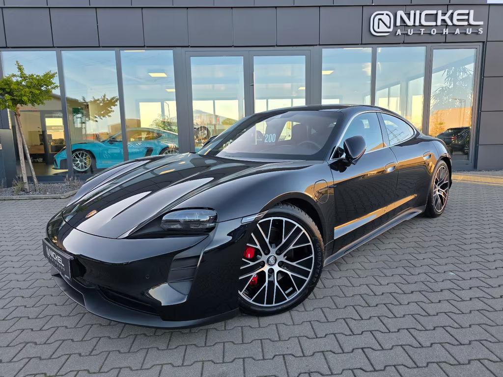 Porsche Taycan S 4