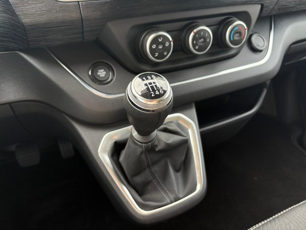 Nissan Primastar