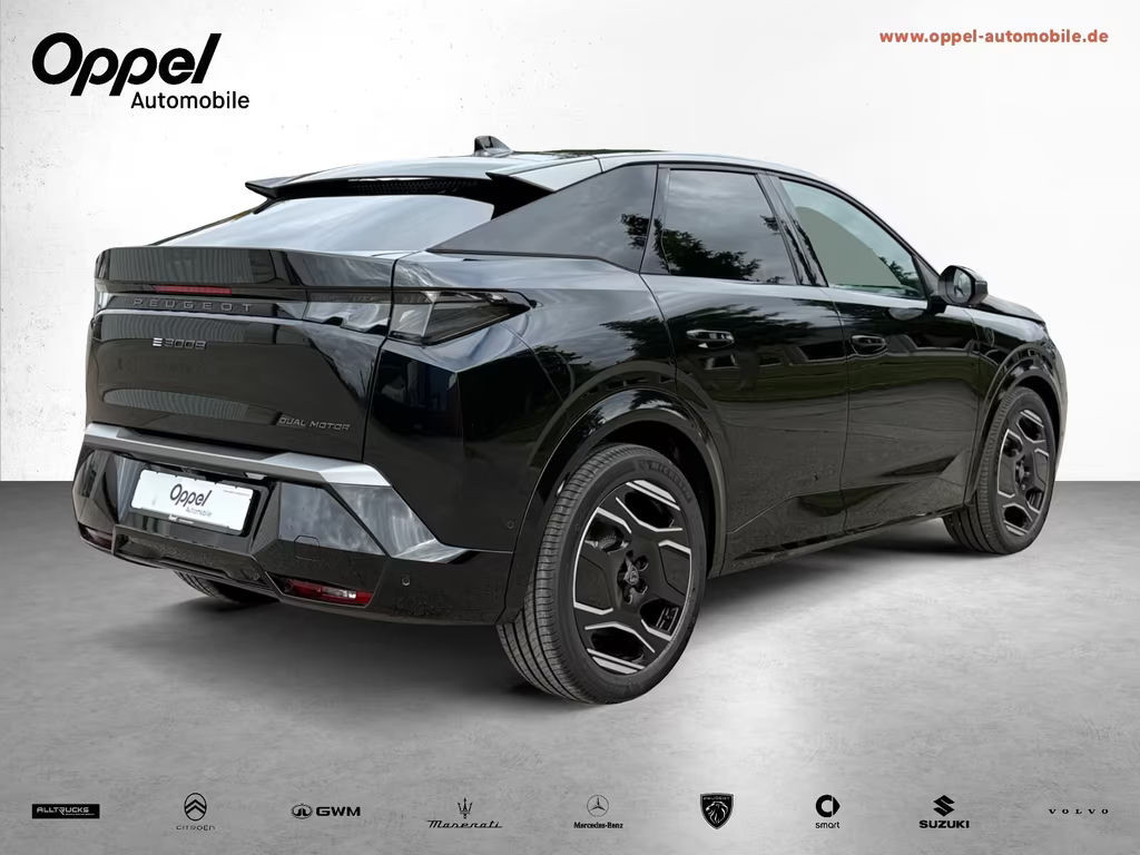 Peugeot E-3008