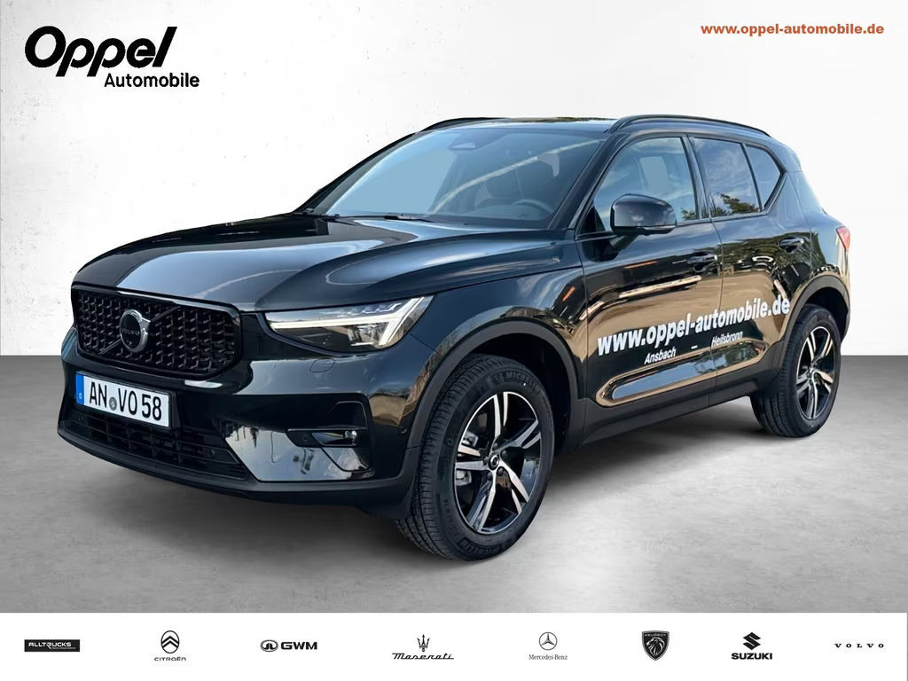 Volvo XC40 Plus Dark