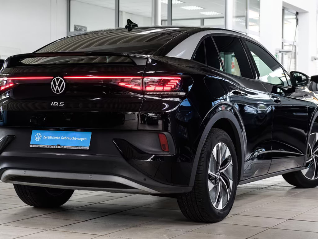 Volkswagen ID.5