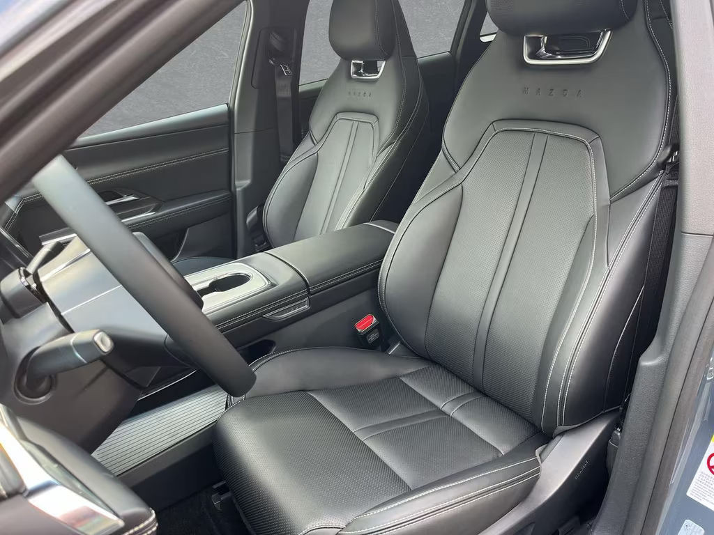 Mazda 6e