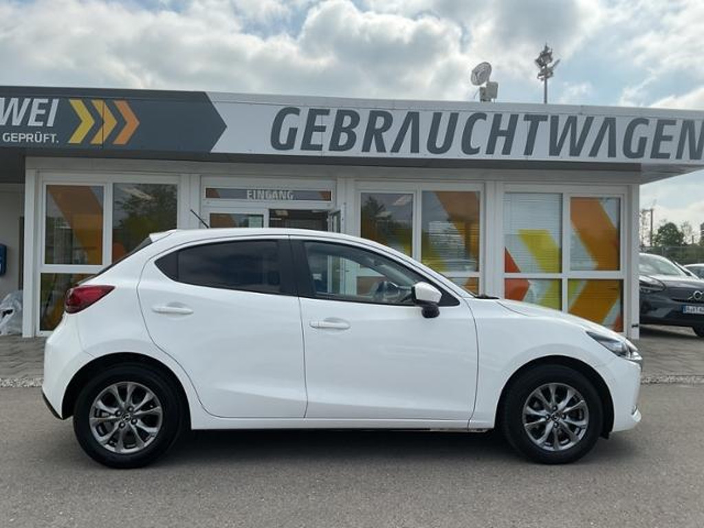 Mazda 2