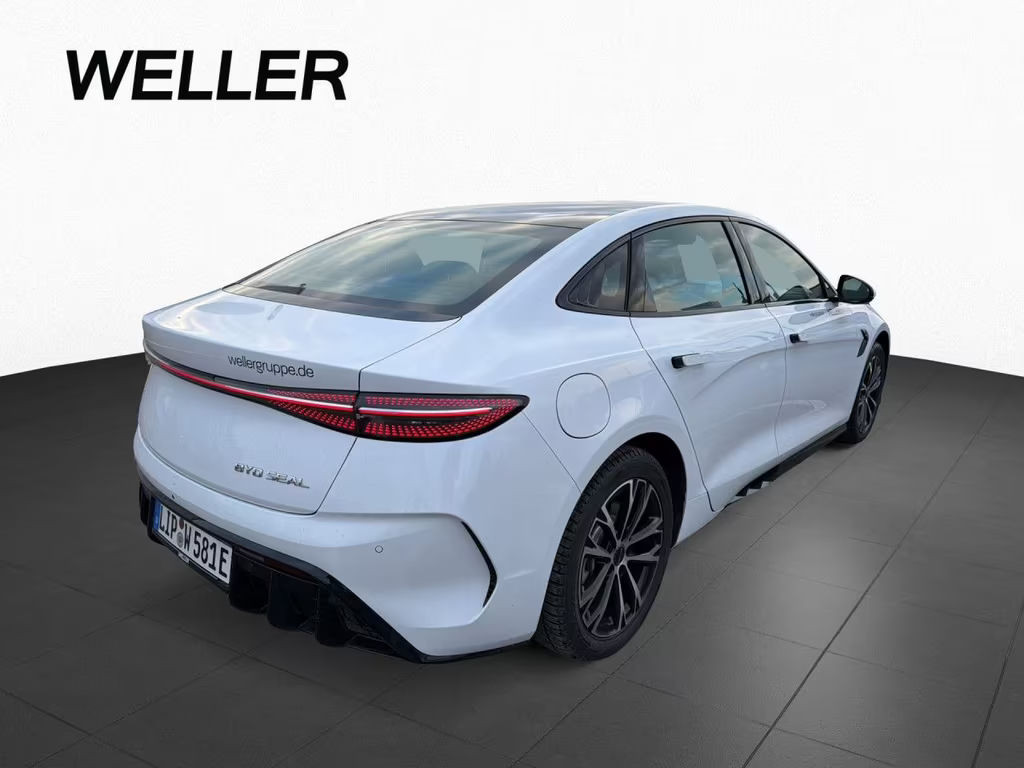 BYD Seal