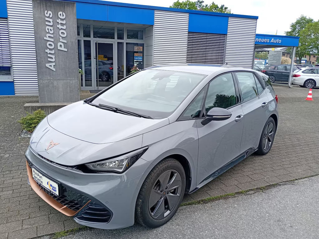 Cupra Born "LED+APP+PDC+SH+W.pumpe+Paket BelowZero"
