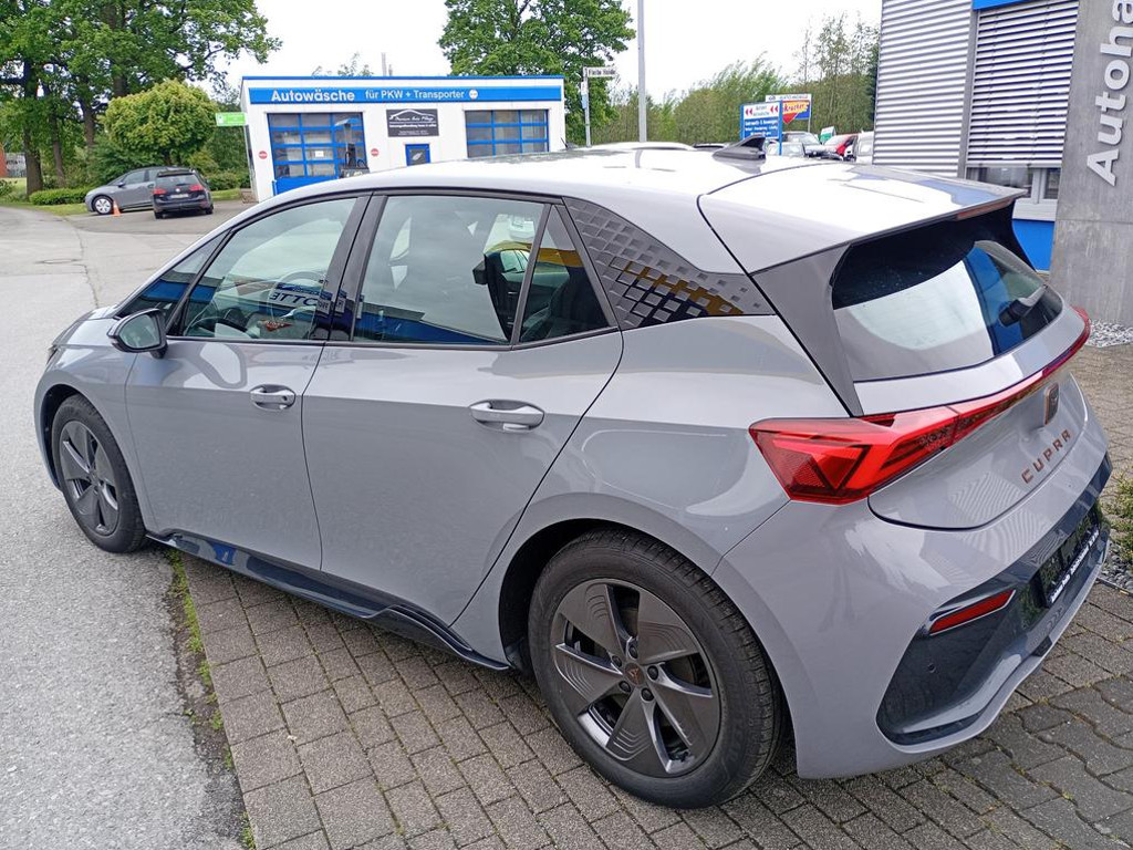 Cupra Born