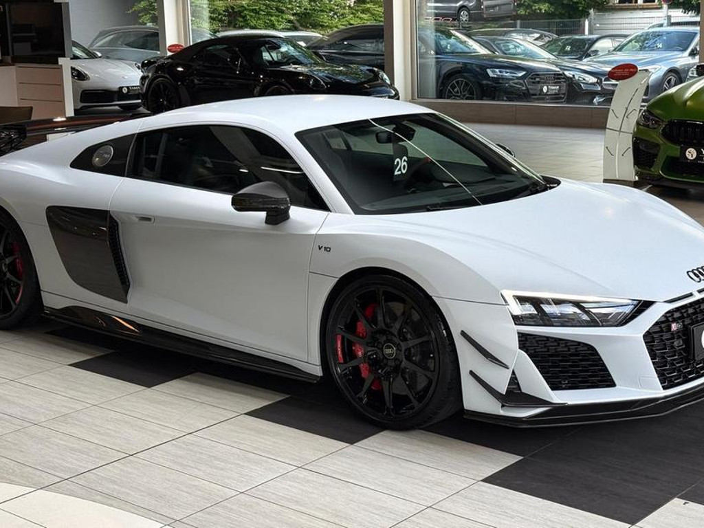 Audi R8
