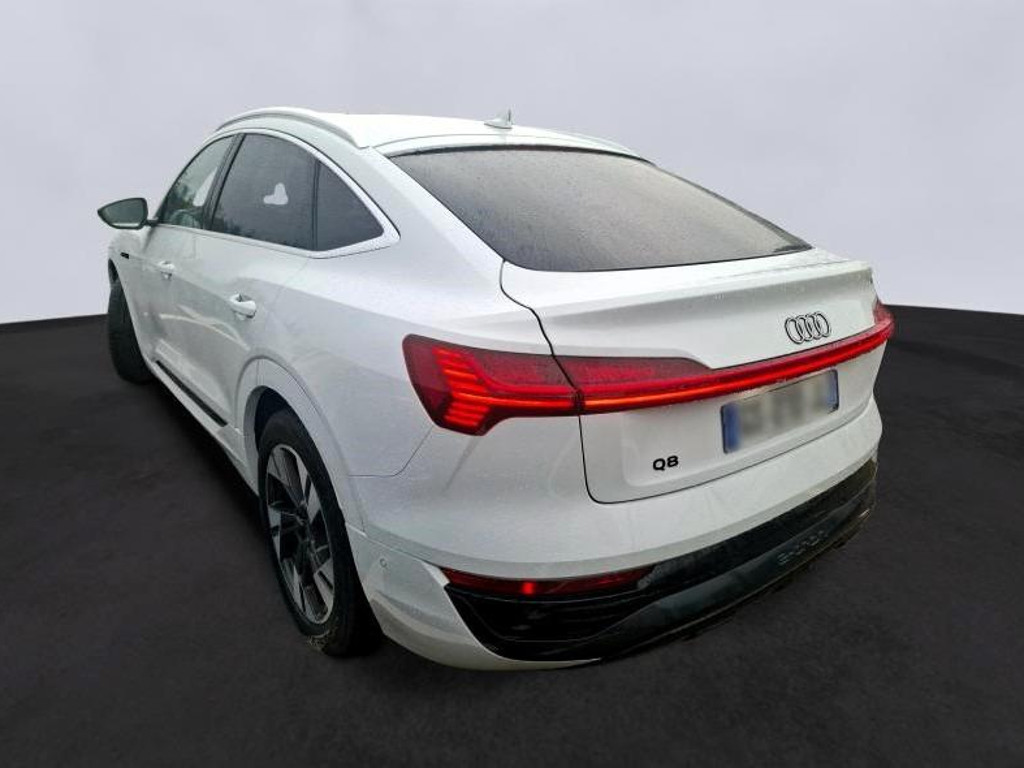 Audi Q8 e-tron