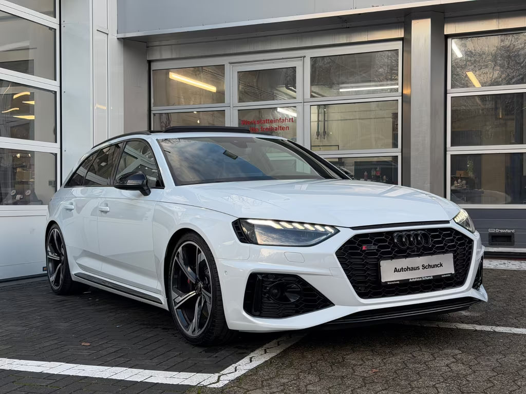 Audi RS4