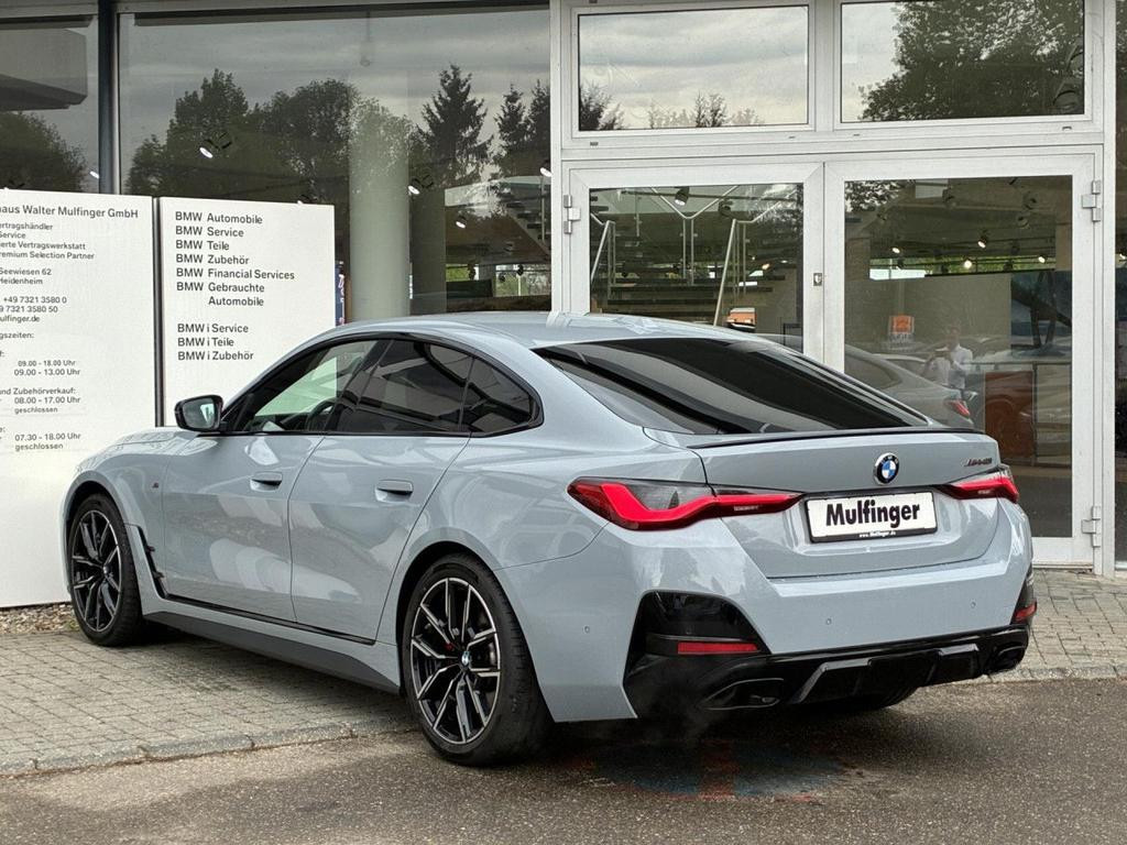 BMW M440