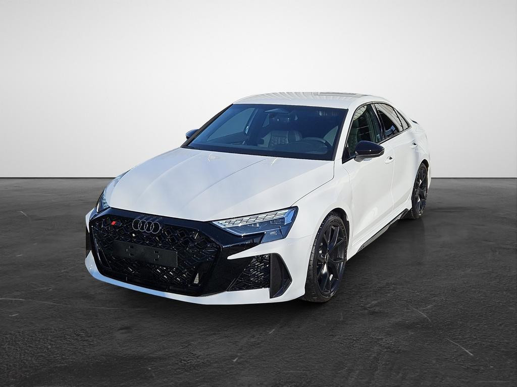 Audi RS3 Sedan Quattro S-Tronic