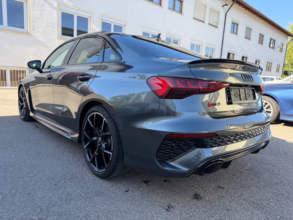 Audi RS3