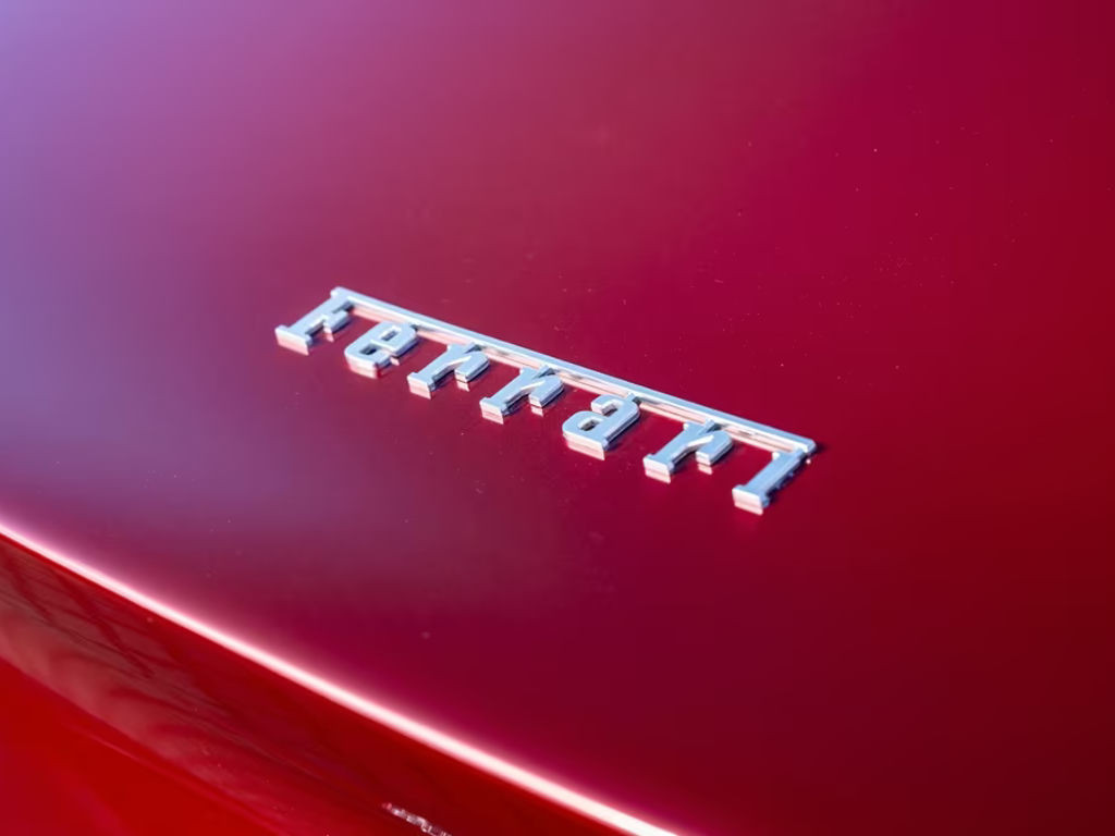 Ferrari 812