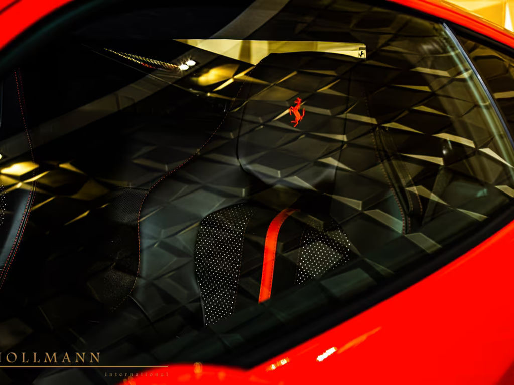 Ferrari F8