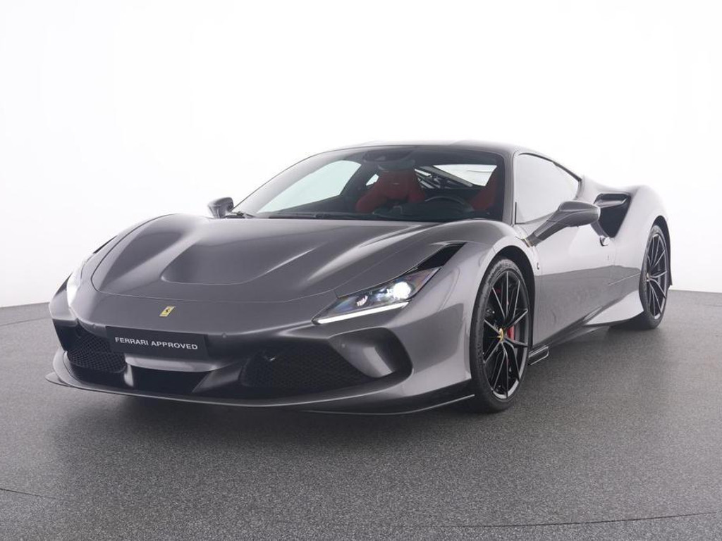 Ferrari F8
