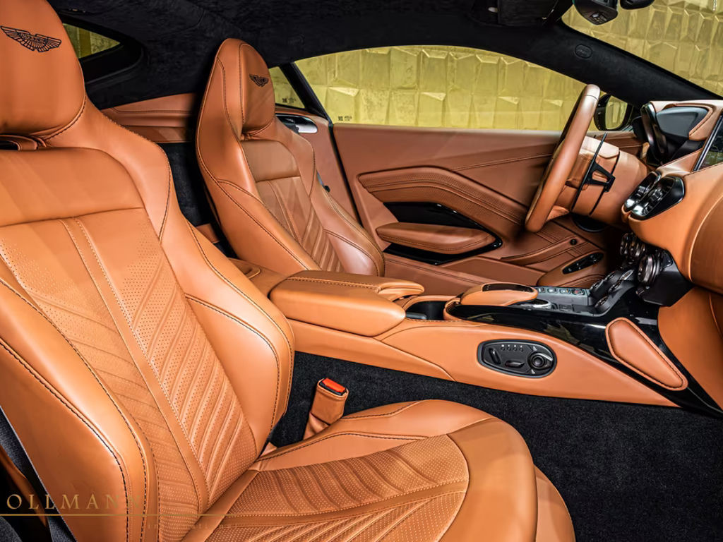 Aston Martin Vantage