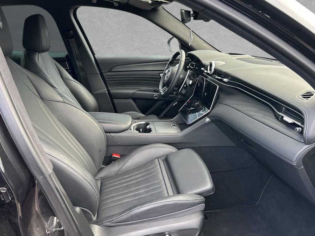 Maserati Grecale Modena