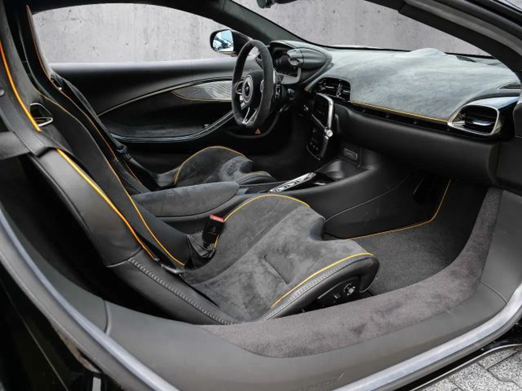 McLaren Artura