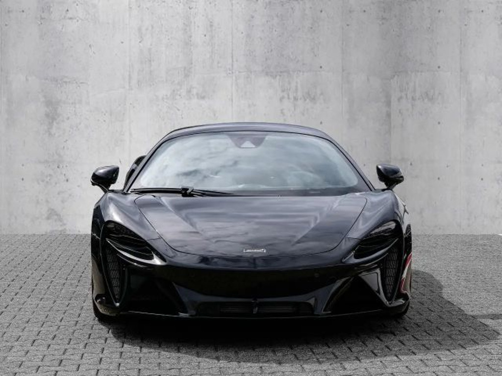 McLaren Artura