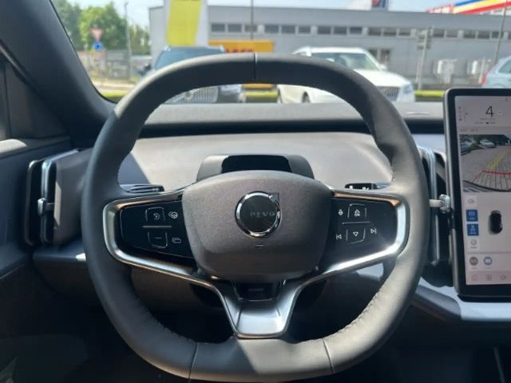 Volvo EX30