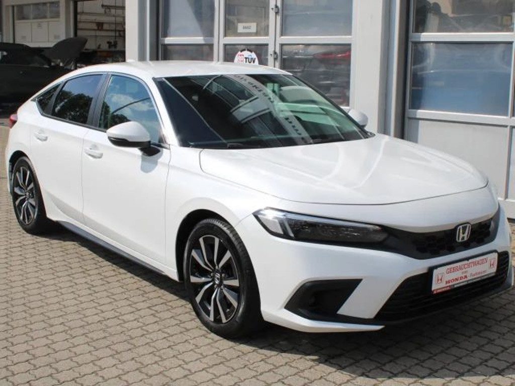 Honda Civic Elegance e:HEV