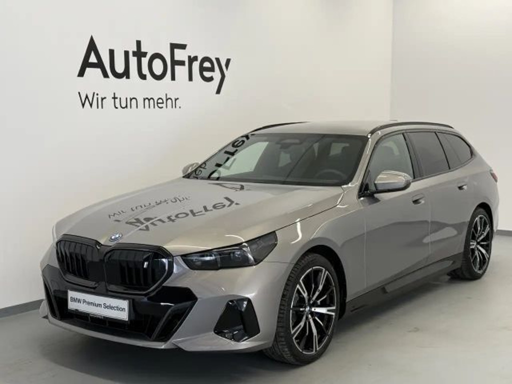 BMW i5 xDrive40
