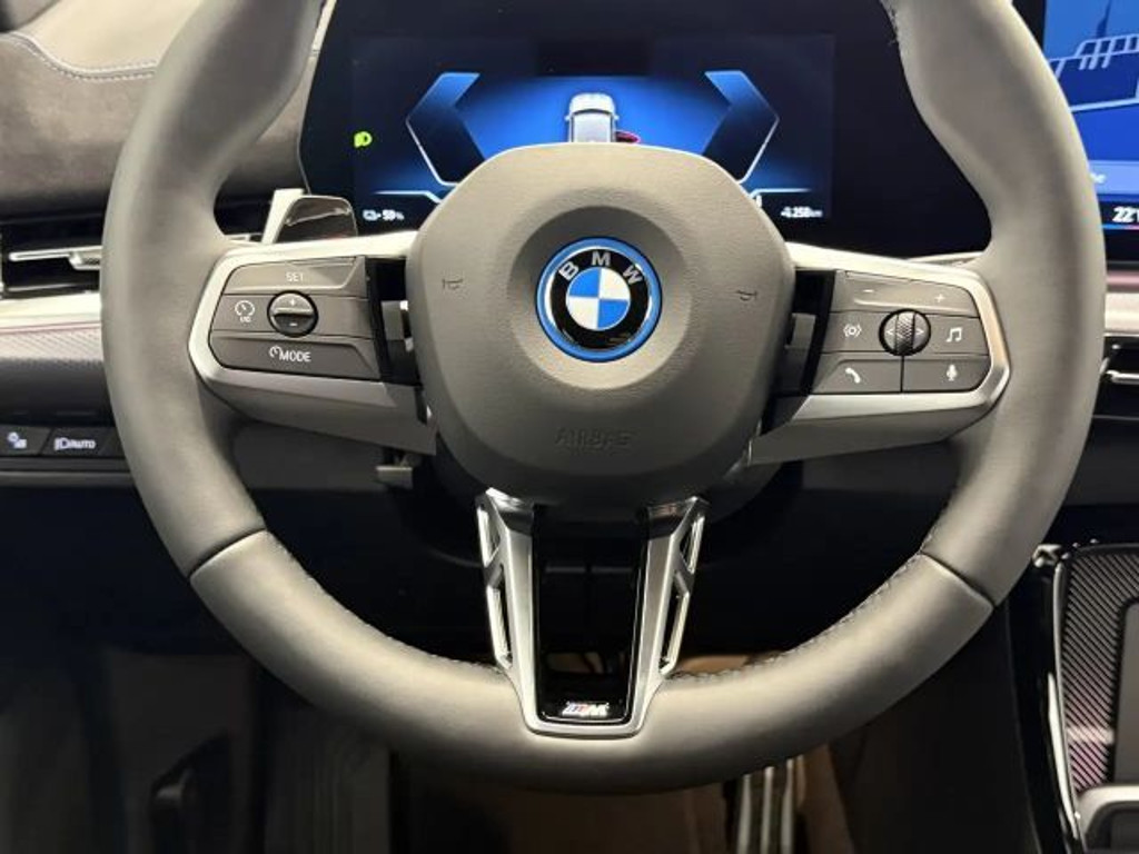 BMW iX2