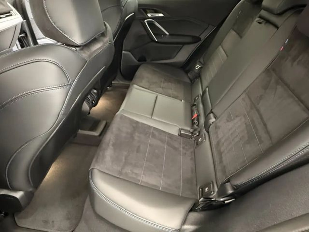 BMW iX2
