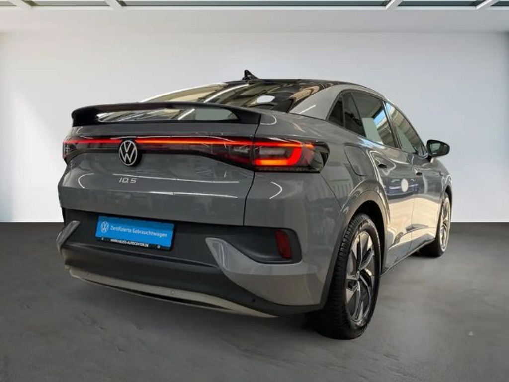 Volkswagen ID.5