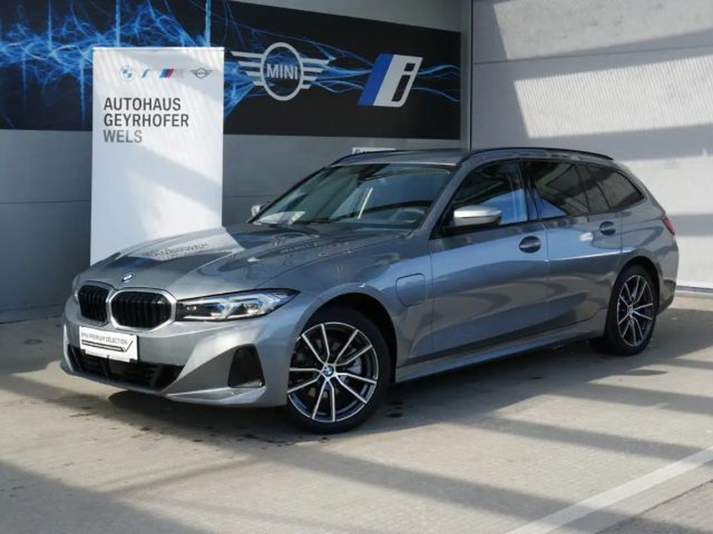 BMW 3 Serie 330 xDrive 330e