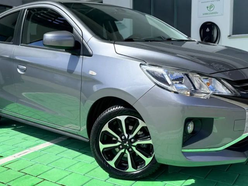 Mitsubishi Space Star Star