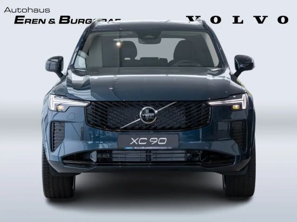 Volvo XC90 AWD Plus Dark