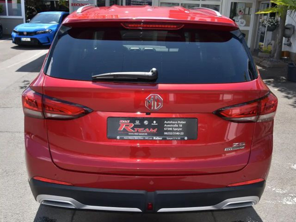 MG ZS